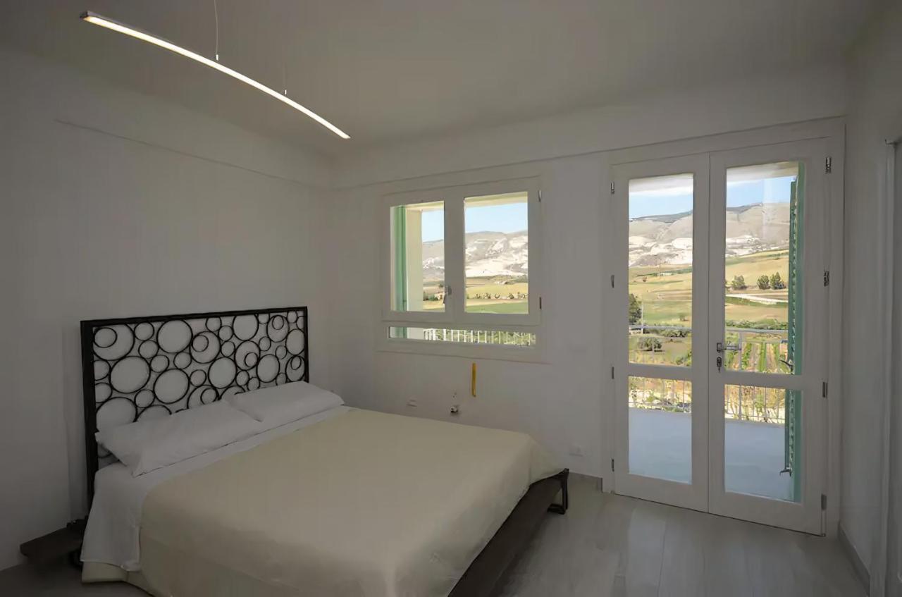 Villa Degli Alberi Buseto Palizzolo Bagian luar foto